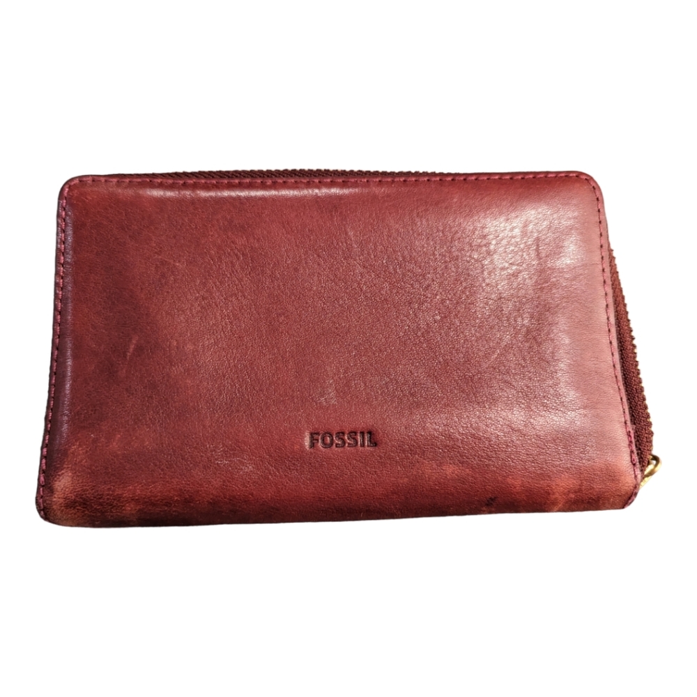 Fossil wallet